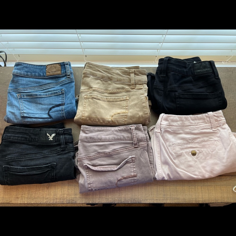 American Eagle Shorts Size 6 + 1 banana republic short